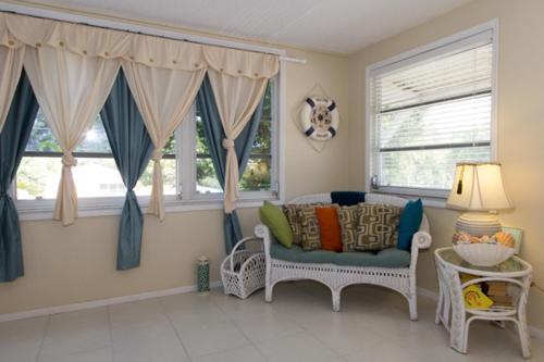 Four Winds Home