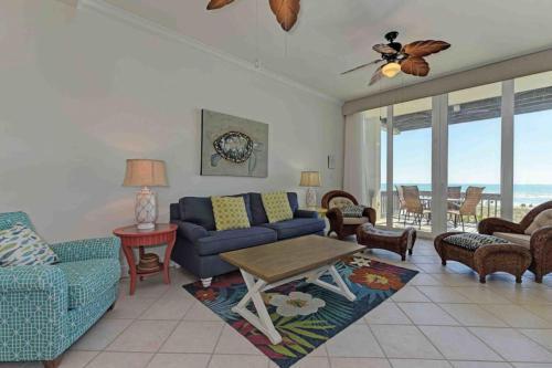 Hidden Cove Unit 3