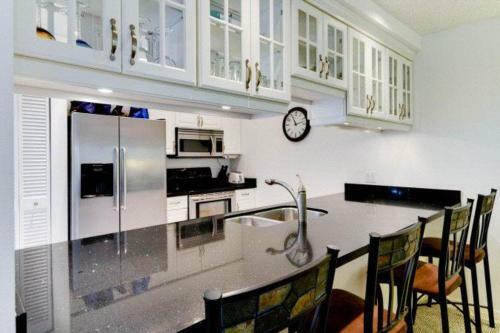 North Beach Village 67