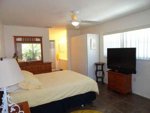 Bman Beach Cottage