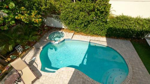 Beach Daisy Three Bedroom Home