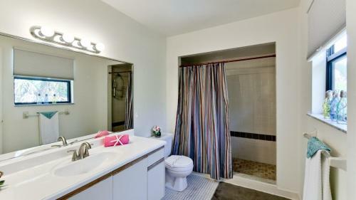 Beach View 7 - Two Bedroom Home
