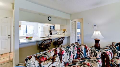 Beach View 7 - Two Bedroom Home