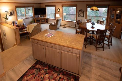 Bed & Breakfast Bear Creek Winery And Lodging