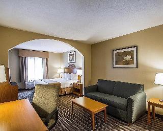 Hotel Quality Inn & Suites