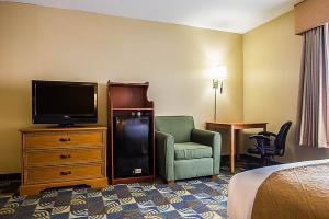 Hotel Quality Inn & Suites