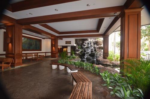 Apartamento Waikiki Banyan #2513 Apts
