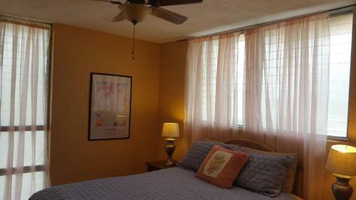Apartamento Waikiki Whale Watcher Apts 604