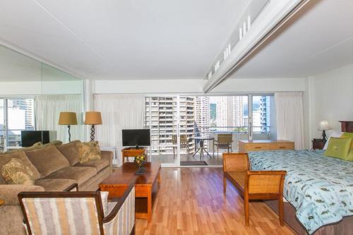 Ilikai Tower 1123 City View 1br
