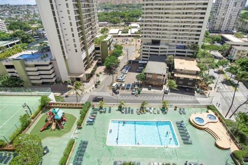 Waikiki Banyan Tower 1 Suite 708