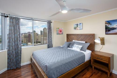 Apartamentos 2 Bedroom Corner Suite & Tropical Views