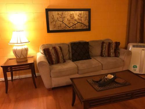 Apartamento Waikiki Whale Watcher Apts 703