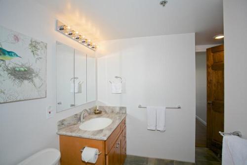 Ilikai Tower 1725 City View 2br