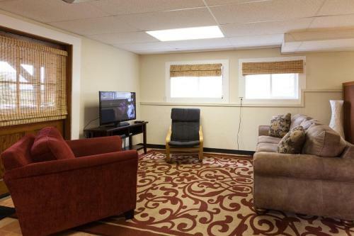 River Delivered-rvr/mt Vw-4br/2b