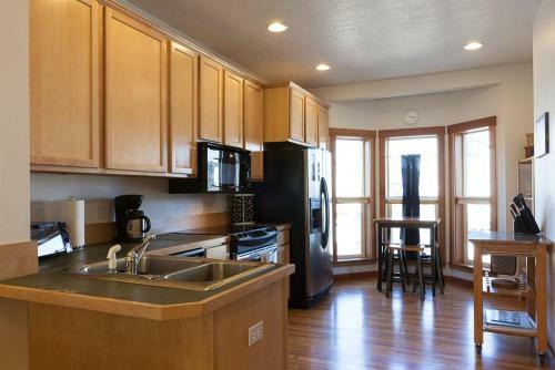 Venturi-river/mt Vw-2br/2.5ba