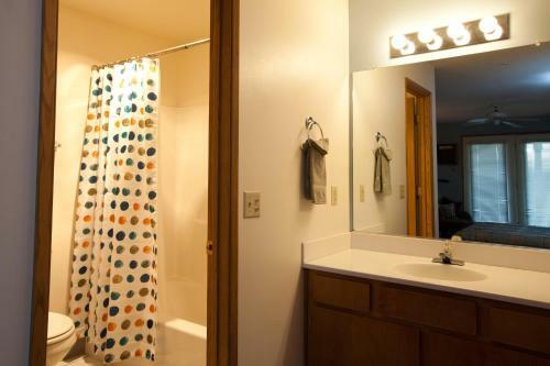 18 Lodge-river Vw-ac-1br/2ba