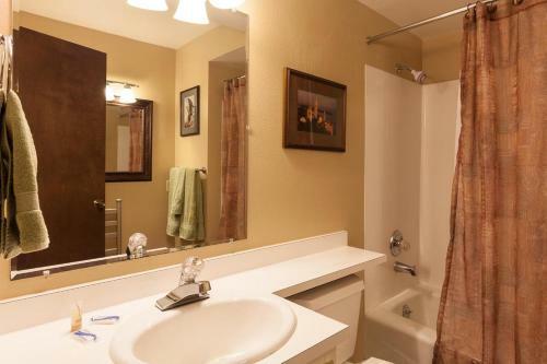 Marina Vw-river Vw-ac-4br/3ba