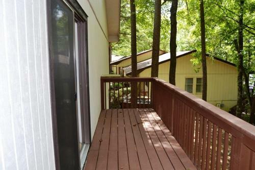 Madrid Courts Townhome 42
