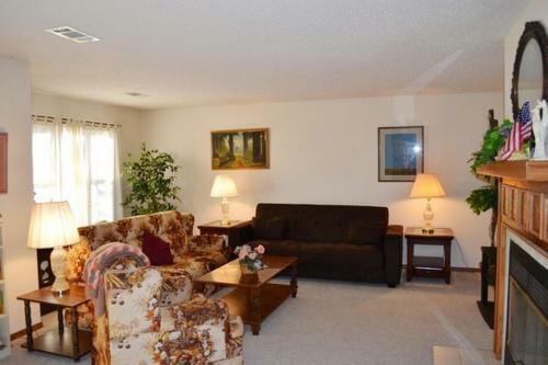 West Gate Area Home 8