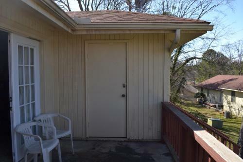 Valencia Courts Townhome 48