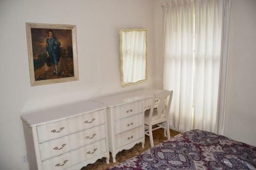 Valencia Courts Townhome 48