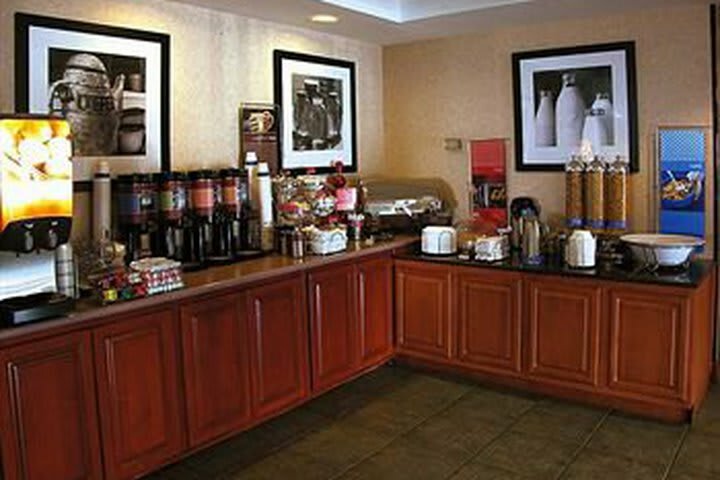 Hotel Hampton Inn Biloxi Ms