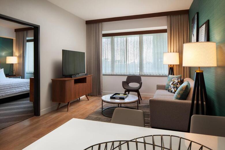 Hotel Le M�ridien Houston Downtown