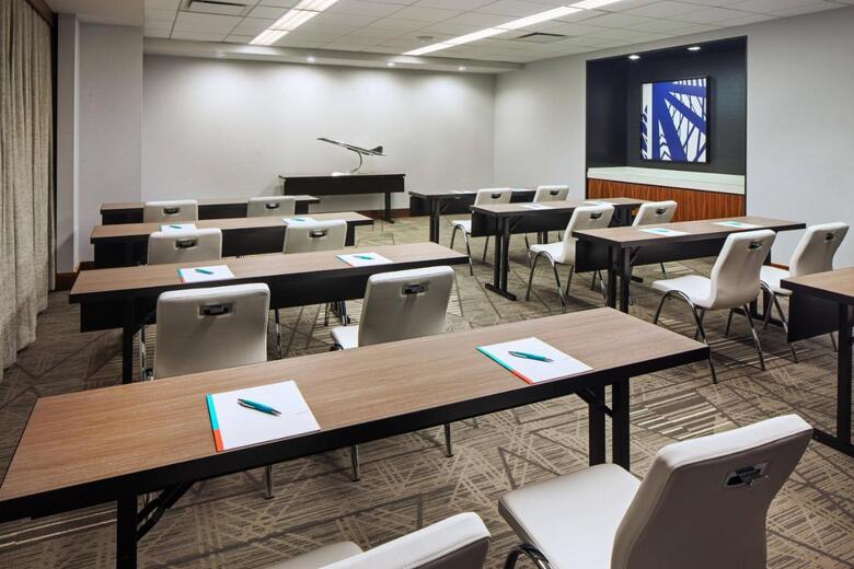 Hotel Le M�ridien Houston Downtown