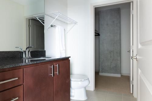 Apartamento Downtown Housky One-bedroom 1610