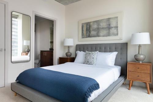 Apartamento Downtown Housky Two-bedroom 1616