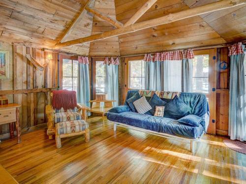 Twin Tree Lodge