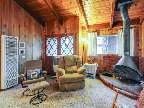 Bear's Den