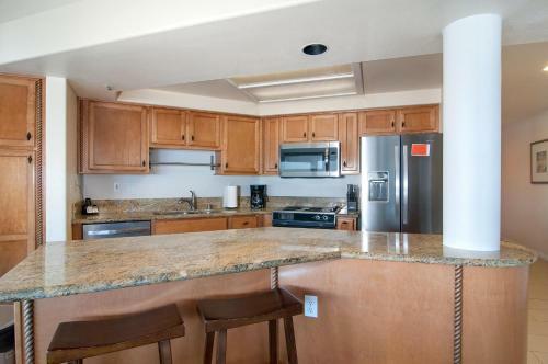 Imperial Beach Club 111