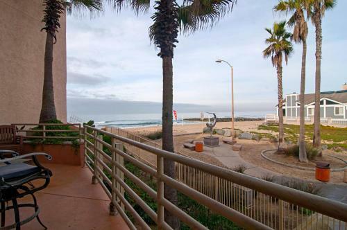 Imperial Beach Club 112