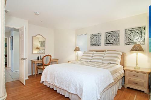 Imperial Beach Club 113