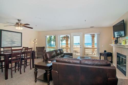 Imperial Beach Club 204