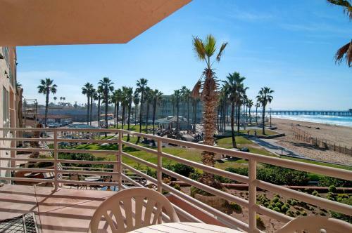 Imperial Beach Club 204