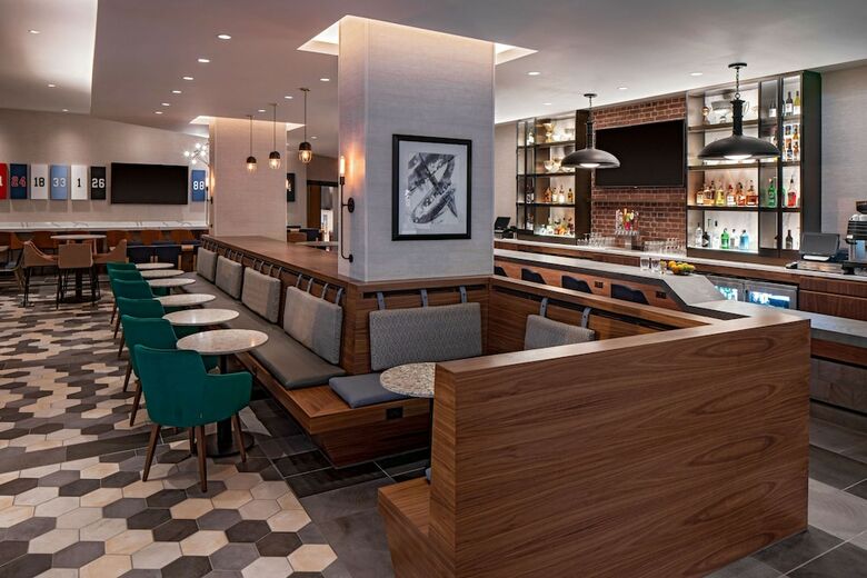 Hotel Hyatt House Indianapolis Downtown