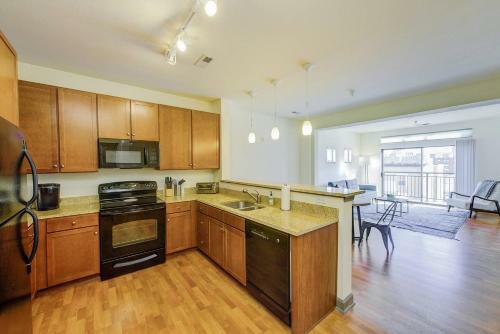 2br Apartment Near Children?s Museum