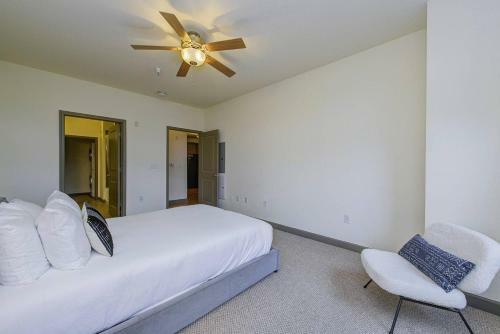 Downtown Apartment On The Canal