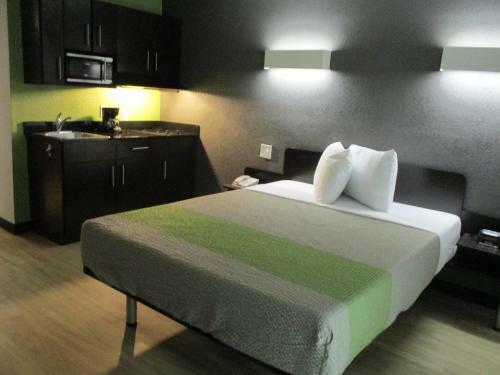 Hotel Studio 6 Indianapolis
