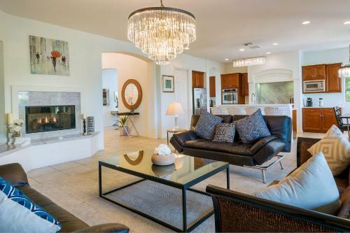 Apartamento Escala 5br / 4.5ba