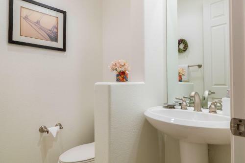Apartamento Escala 5br / 4.5ba