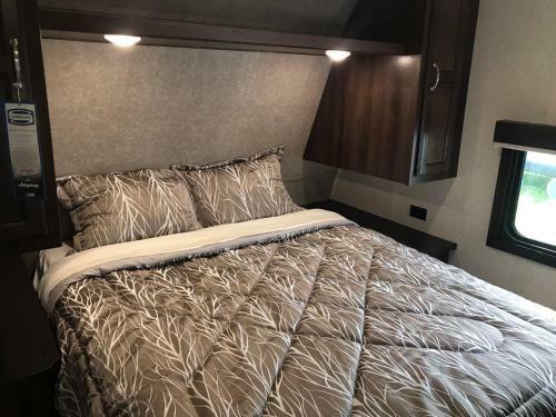 Bonfire Rv Resort Deluxe Suite