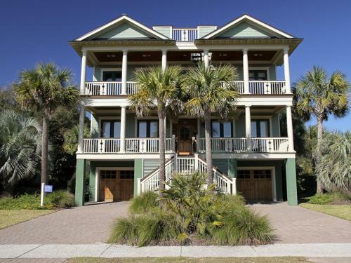 Palm Boulevard 2803