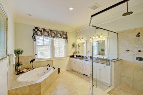 2603 Palm Boulevard Home