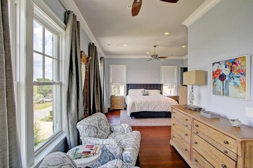 602 Carolina Boulevard Home