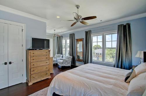 602 Carolina Boulevard Home