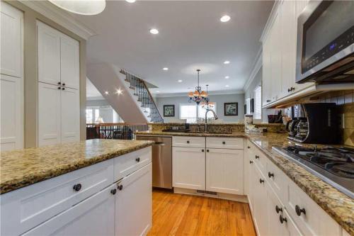 Palm Boulevard 3407
