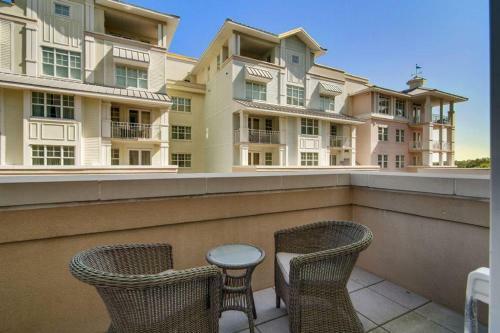 306 B The Village